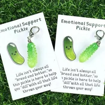 ЭМОЦИОНАЛЬНАЯ ПОДДЕРЖКА Подвеска из смолы в виде огурца с поощрительной открыткой в подарок для друзей
