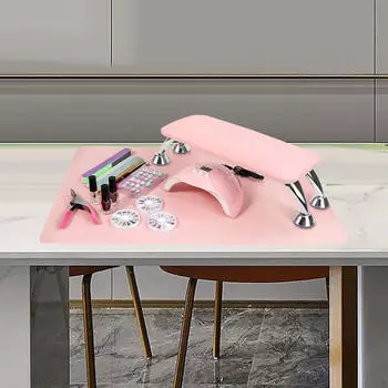 Эргономичный ноготь для сеансов маникюра розовый