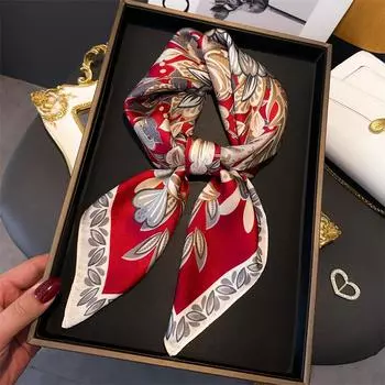 Этнический стиль Цветочный маленький квадратный шарф Имитация шелкового шарфа Головной платок Женский шарф Печатный шарф для защиты шеи Профессиональный шарф 70*70cm