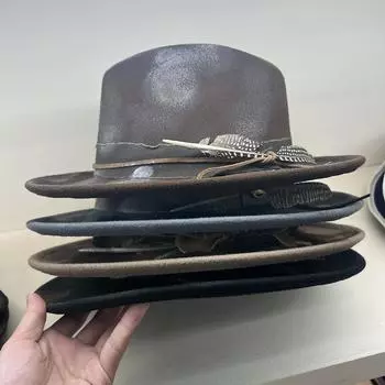 Этнический стиль перья тесемка западный ковбой шляпа фетровая шляпа мужская и женская ретро шляпа цилиндр европейская и американская персонализированная джазовая шляпа M56-58cm серый