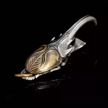 Этнический стиль, трендовый кулон, латунный жук, латунная открывалка для бутылок, металлический автомобильный брелок, подвеска, мужской подарок, дизайн, вдохновленные ювелирные изделия 1pcs