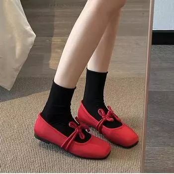 Этнический стиль женские красные атласные туфли Мэри Джейн модные туфли с неглубоким квадратным носком весна-осень балетки с мягкой подошвой 35