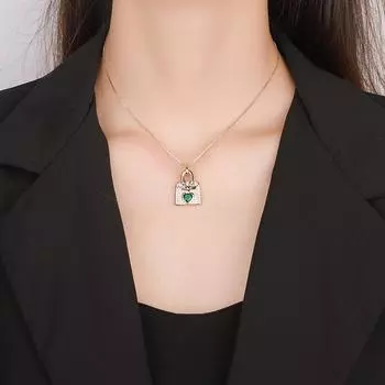 Jewelry inlaid zircon necklace rose gold bag pendant women s light luxury high-end collarbone chain gold-plated зелёный