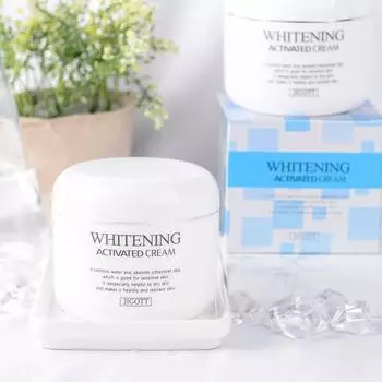 JIGOTT Whitening Activated (100 г 3,52 унции) Осветляющий увлажняющий крем