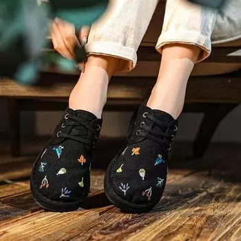 Johnature Туфли на плоской подошве с вышивкой в стиле ретро, тканевые туфли с круглым носком, удобные туфли на шнуровке на мягкой подошве с цветочным принтом в этническом стиле 35 чёрный