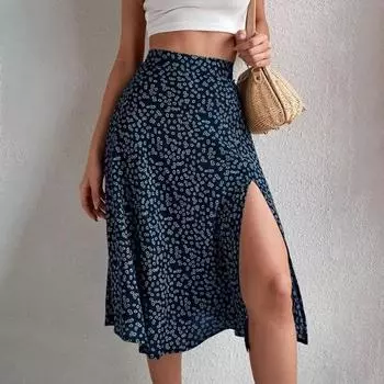 Юбка в стиле бохо с цветочным принтом для женщин с разрезом. Летняя струящаяся юбка-миди с высокой талией. Повседневная пляжная юбка трапециевидной формы с разрезом. S чёрный