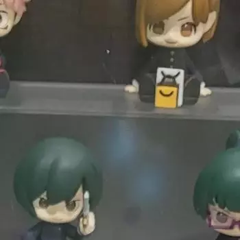 Jujutsu Gyokai School Uniform Series Figure Pop Mart Novara, Mai