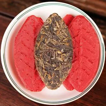 Юньнаньский черный чай Golden Leaf Fengqing Tea Area с медовым ароматом Dianhong 100 г