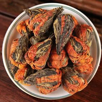 Юньнаньский черный чай Baihe Dianhong Pagoda Pure manual Цельный цветок лилии черный чай 100 г