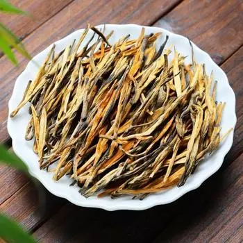 Юньнаньский черный чай 250 г Золотая игла Дянь Хун с медовым ароматом Черный чай Дяньхун