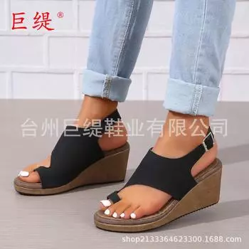 Juti has sufficient stock in 2019 new wish Amazon foreign trade 35-43 large size light sole sandals women 35