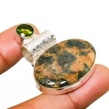 Ювелирная подвеска Gogunjula, драгоценный камень перидот 925 пробы с серебряным покрытием, 1,51 дюйма 1.51 зелёный