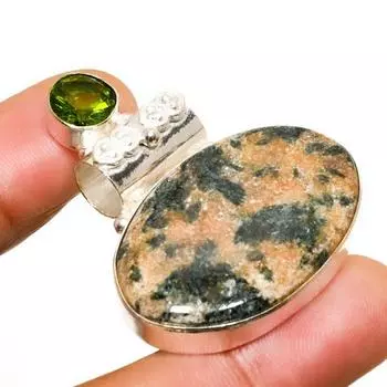 Ювелирная подвеска Gogunjula, драгоценный камень перидот 925 пробы с серебряным покрытием, 1,51 дюйма 1.51 зелёный