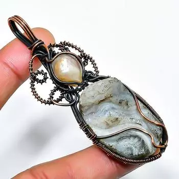 Ювелирная подвеска из медной проволоки с розами пустыни, друзами и жемчугом, 2,96 дюйма 2.96 белый