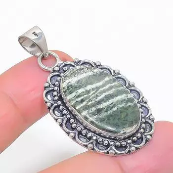 Ювелирная подвеска из серебра 925 пробы с натуральным полосатым зеленым опалом 1,85 дюйма J9R75