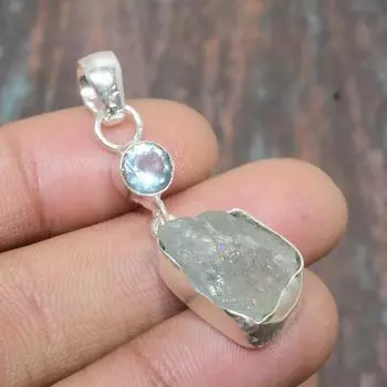 Ювелирная подвеска из стерлингового серебра 925 пробы с аквамарином, грубый синий топаз, драгоценный камень ручной работы для женщин 1.77 Inches зелёный