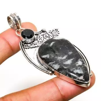 Ювелирная подвеска с зебровой яшмой и черной шпинелью 925 пробы с серебряным покрытием, 2,46 дюйма 2.46 чёрный