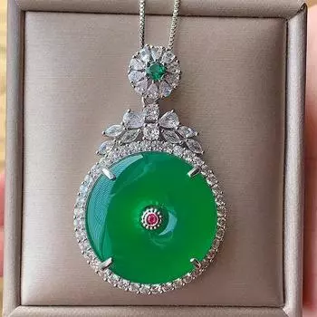 Ювелирное изделие Подвеска-сердце Ожерелье из халцедона Универсальный подарок на день рождения Главный камень