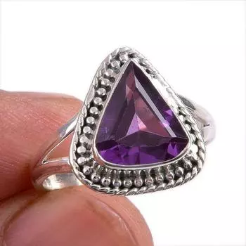 Ювелирное кольцо из чистого серебра 925 пробы с натуральным александритом S.7.5 J6E26