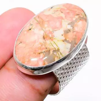 Ювелирное кольцо из серебра 925 пробы с драгоценным камнем унакит, размер 6,5 z6O89 6.5 зелёный