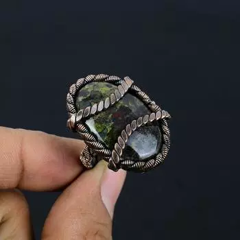 Ювелирное кольцо ручной работы из медной проволоки с драгоценным камнем из драконьей крови и яшмы для нее 4 зелёный