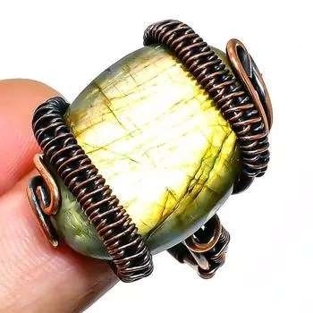 Ювелирное кольцо ручной работы из медной проволоки с лабрадоритом, размер 10