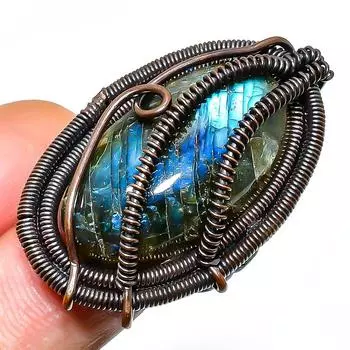 Ювелирное кольцо ручной работы из медной проволоки с лабрадоритом, размер 6,5