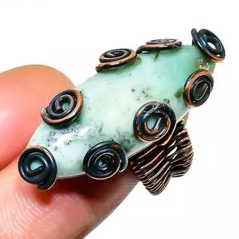 Ювелирное кольцо ручной работы из медной проволоки с драгоценным камнем хризопраз, размер 6,5