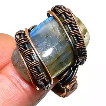Ювелирное кольцо ручной работы из медной проволоки с лабрадоритом, размер 10