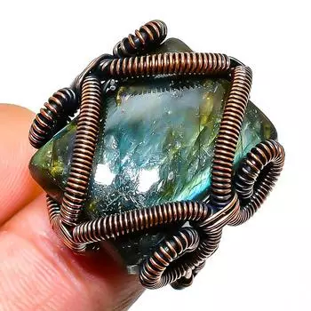 Ювелирное кольцо ручной работы из медной проволоки с лабрадоритом, размер 8