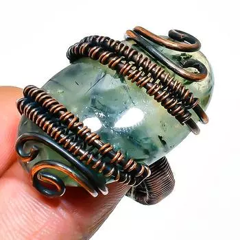 Ювелирное кольцо ручной работы из медной проволоки с драгоценным камнем пренитом, размер 9