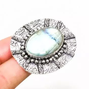 Ювелирное кольцо ручной работы с лабрадоритом, серебро 925 пробы, размер 7,5