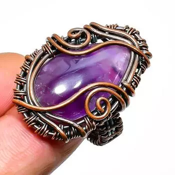 Ювелирное кольцо ручной работы с шалфейным аметистом и медной проволокой, размер 7