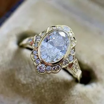 Ювелирное кольцо с овальным бриллиантом No. 6 золотой