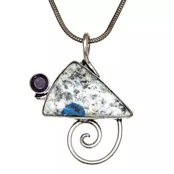 Ювелирное ожерелье из драгоценных камней яшмы ручной работы с этнической нитью макраме