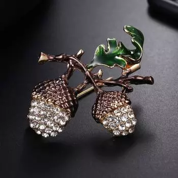 Ювелирные изделия Белка для женщин Стразы булавки корейский стиль брошь шишка брошь костюм аксессуары B