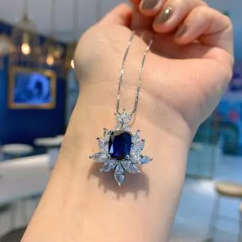 Ювелирные изделия Цветное сокровище Популярный синий остроконечный кристалл имитация танзанийского сапфира ретро кулон темперамент ключичная цепочка