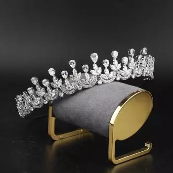 Ювелирные изделия Джейн Эйр Свадебная тиара Высококачественная циркониевая корона Легкие роскошные свадебные аксессуары Простая повязка на голову платиновый