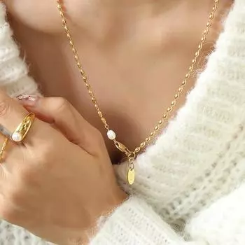 Ювелирные изделия Искусственный жемчуг Сращивание застежка-лобстер Ожерелье Титановая сталь Позолоченная овальная цепочка с бусинами Не выцветает Осень и зима Новые модели