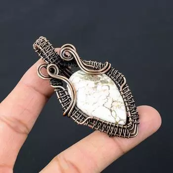 Ювелирные изделия из драгоценных камней дикой лошади, подвеска ручной работы из чистой медной проволоки для подарка 2.95 Inches белый