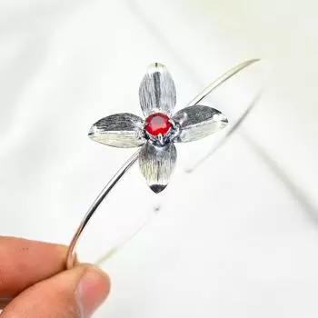 Ювелирные изделия из драгоценных камней в виде браслета с рубином и цоизитом, браслет ручной работы из цельного серебра 925 пробы, ювелирные изделия-манжеты последнего дизайна Adjustable красный