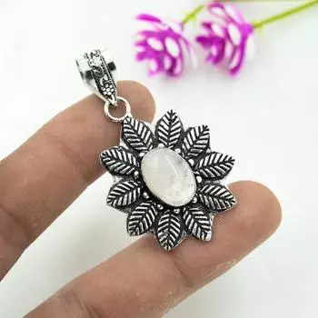 Ювелирные изделия из радужного лунного камня, подвеска из стерлингового серебра 925 пробы, красивая ювелирная подвеска ручной работы 1.96 Inches белый