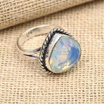 Ювелирные изделия из стерлингового серебра 925 пробы с молочным опалом ручной работы, великолепное кольцо для женщин 4 белый