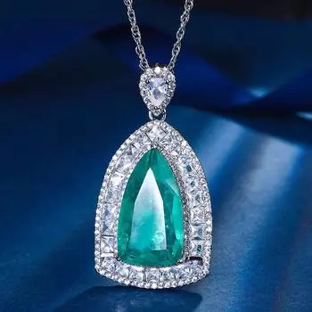 Ювелирные изделия Медное основание Позолоченное Имитация цвета Детский корунд Пуля Персонализированная Легкая роскошь Подвеска Ожерелье Женское 13 * 2