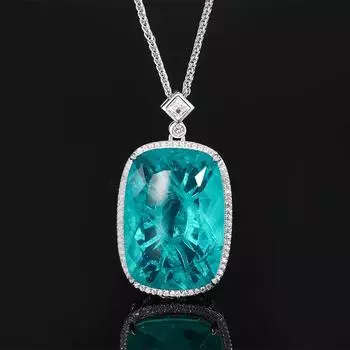 Ювелирные изделия Медное основание с золотым покрытием Имитация сухой розы Квадратная подвеска Ожерелье 20 * 28