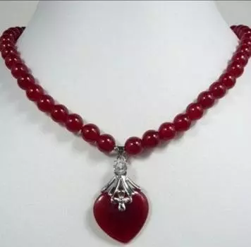 Ювелирные изделия Ожерелье из красного нефрита