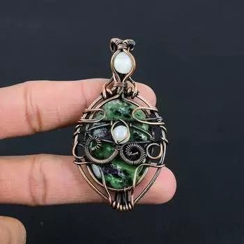 Ювелирные изделия-подвески ручной работы из чистой медной проволоки с рубином и лунным камнем, обернутые драгоценными камнями 2.56 Inches зелёный