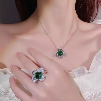Ювелирные изделия Рубиновое ожерелье Изумрудное ожерелье с кристаллом Циркония Кольцо Принцесса Темперамент Ювелирные изделия