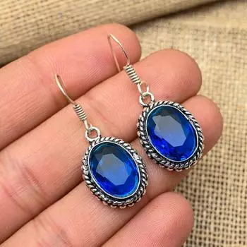 Ювелирные серьги ручной работы из чистого серебра 925 пробы с синим сапфиром, созданный в лаборатории драгоценный камень