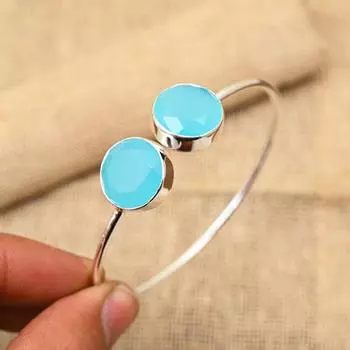 Ювелирный браслет ручной работы из стерлингового серебра 925 пробы с синим халцедоном и драгоценным камнем для нее Adjustable синий